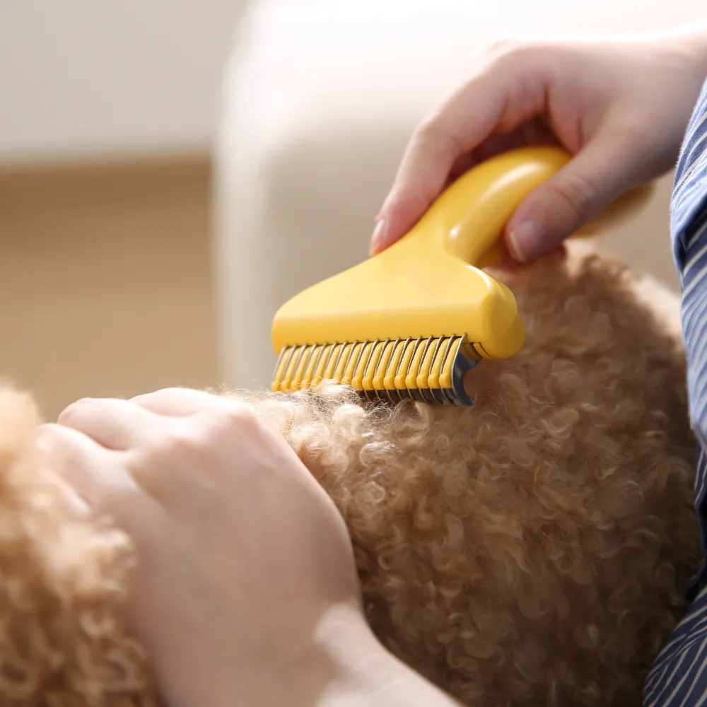 Pet deshedding grooming brush