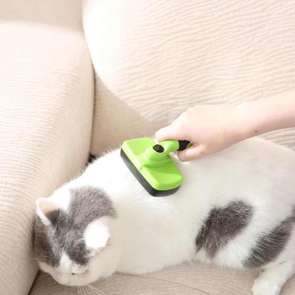 Slicker brush for long & short hair